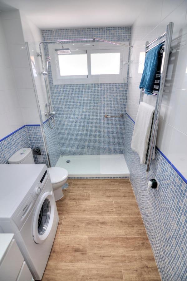 Paradise Beach Apartment Калета Де Велес Екстериор снимка